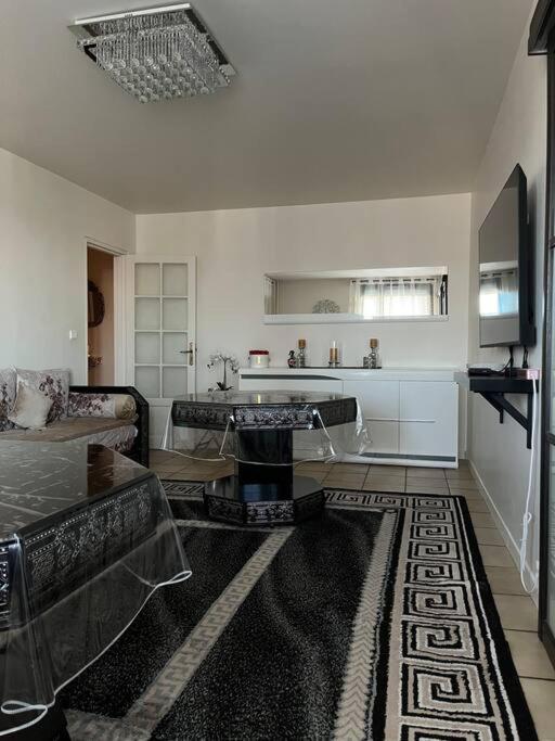 Flat Appartement *